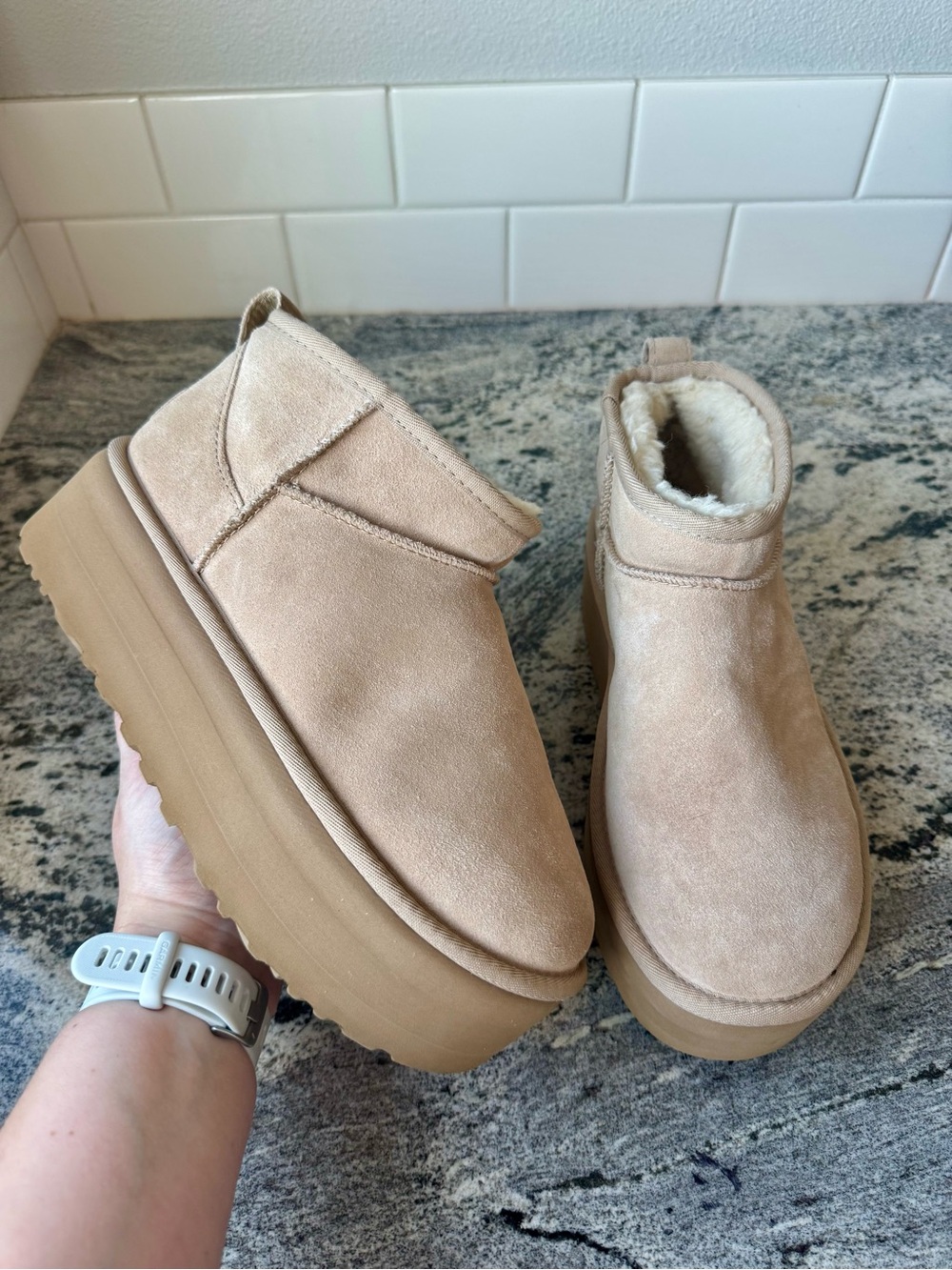 UGG Classic Ultra Mini Platform in Sand. Size Women’s 8. EUC.